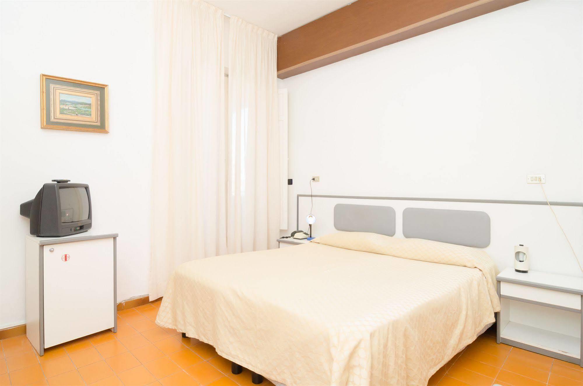 Hotel Flora Wellness & Beauty Искья Экстерьер фото