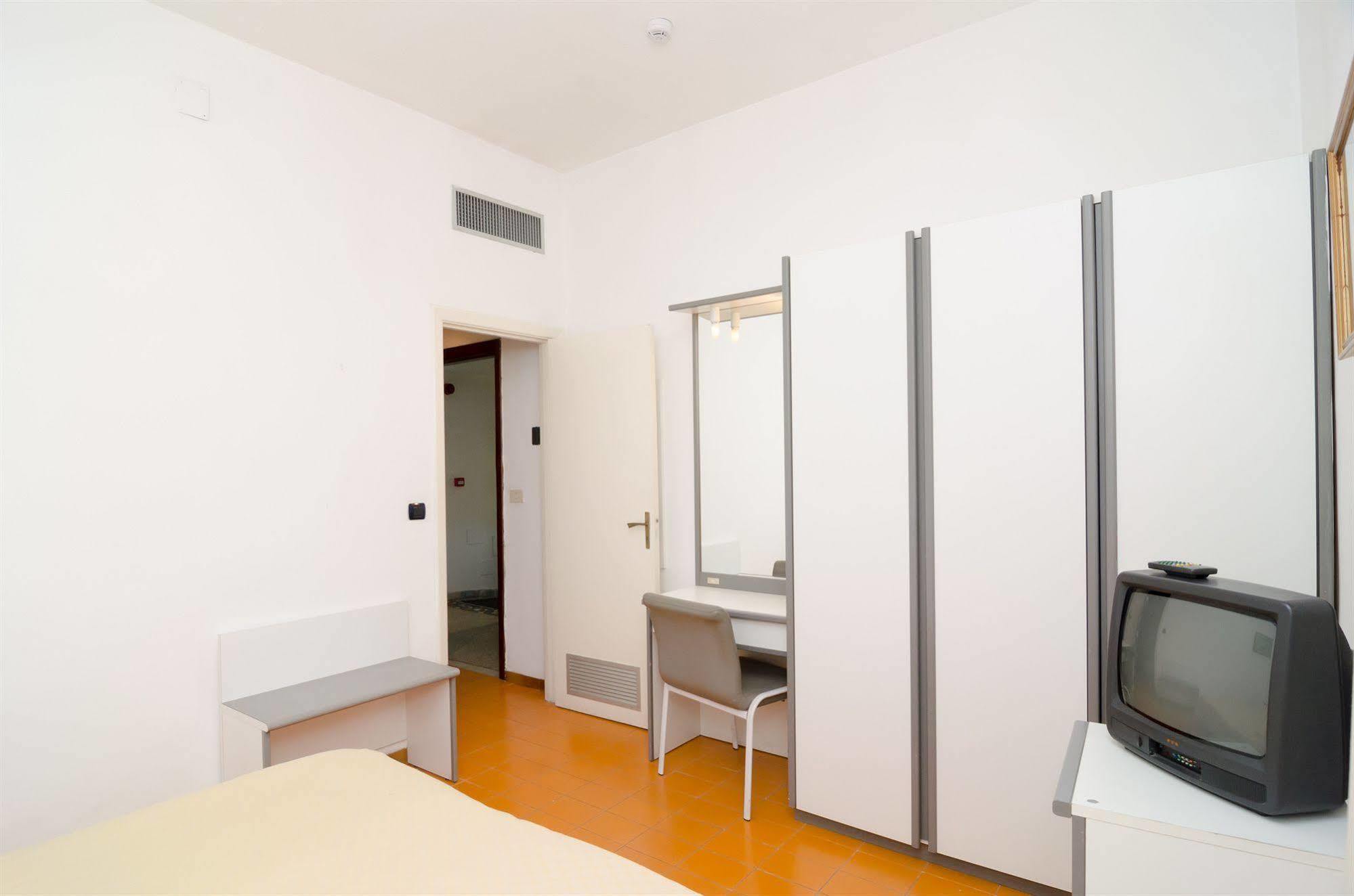 Hotel Flora Wellness & Beauty Искья Экстерьер фото